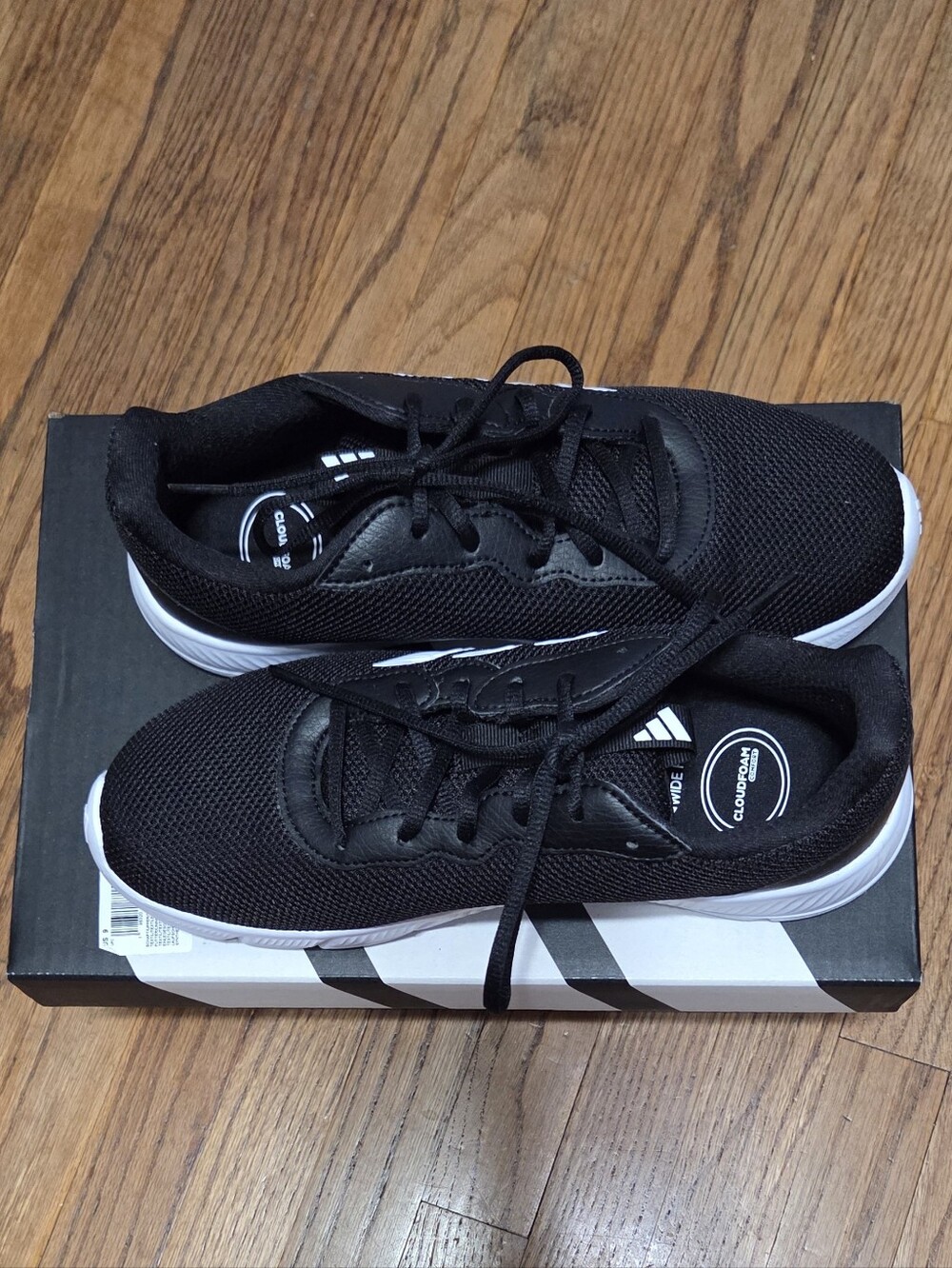 Adidas Women's Sneaker Cloudfoam Flex Shoes, Size 9. - Picture 3 of 10